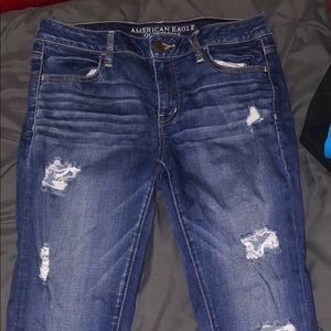 American eagle medium wash jeans